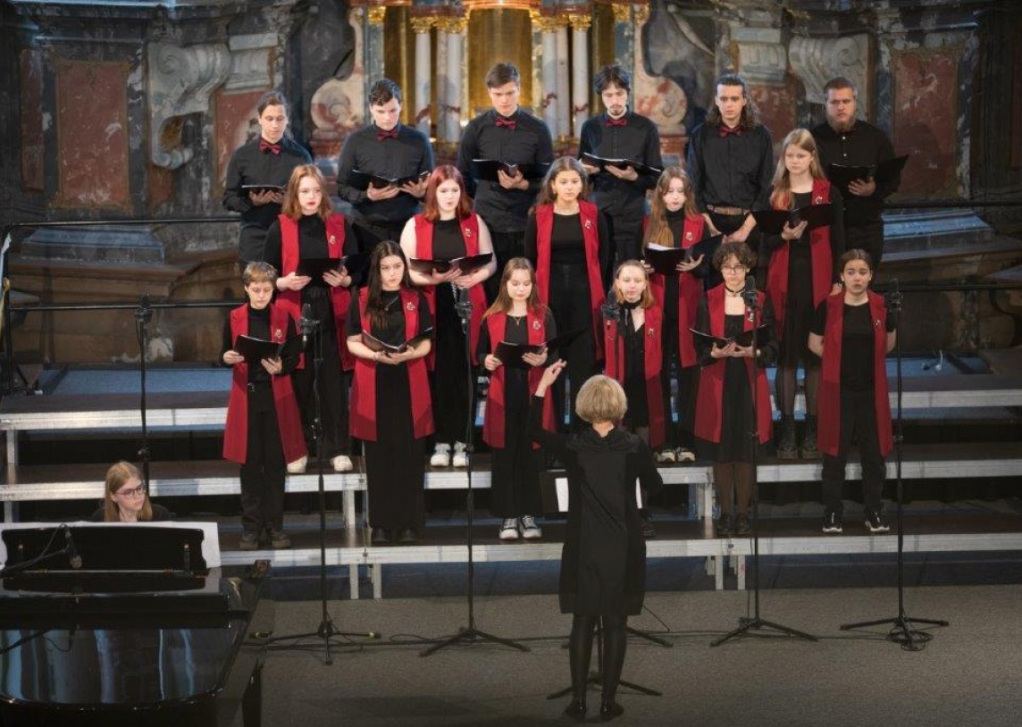 Vilniaus lietuvių namų kamerinis choras dalyvavo Lietuvos vaikų chorų festivalyje ,,Dainų mozaika''