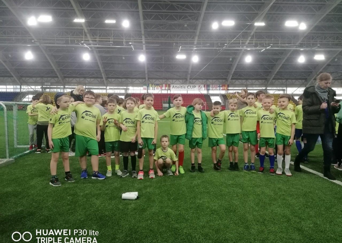 Vilniaus lietuvių namų mažieji futbolininkai dalyvavo „Riterių“ projekte