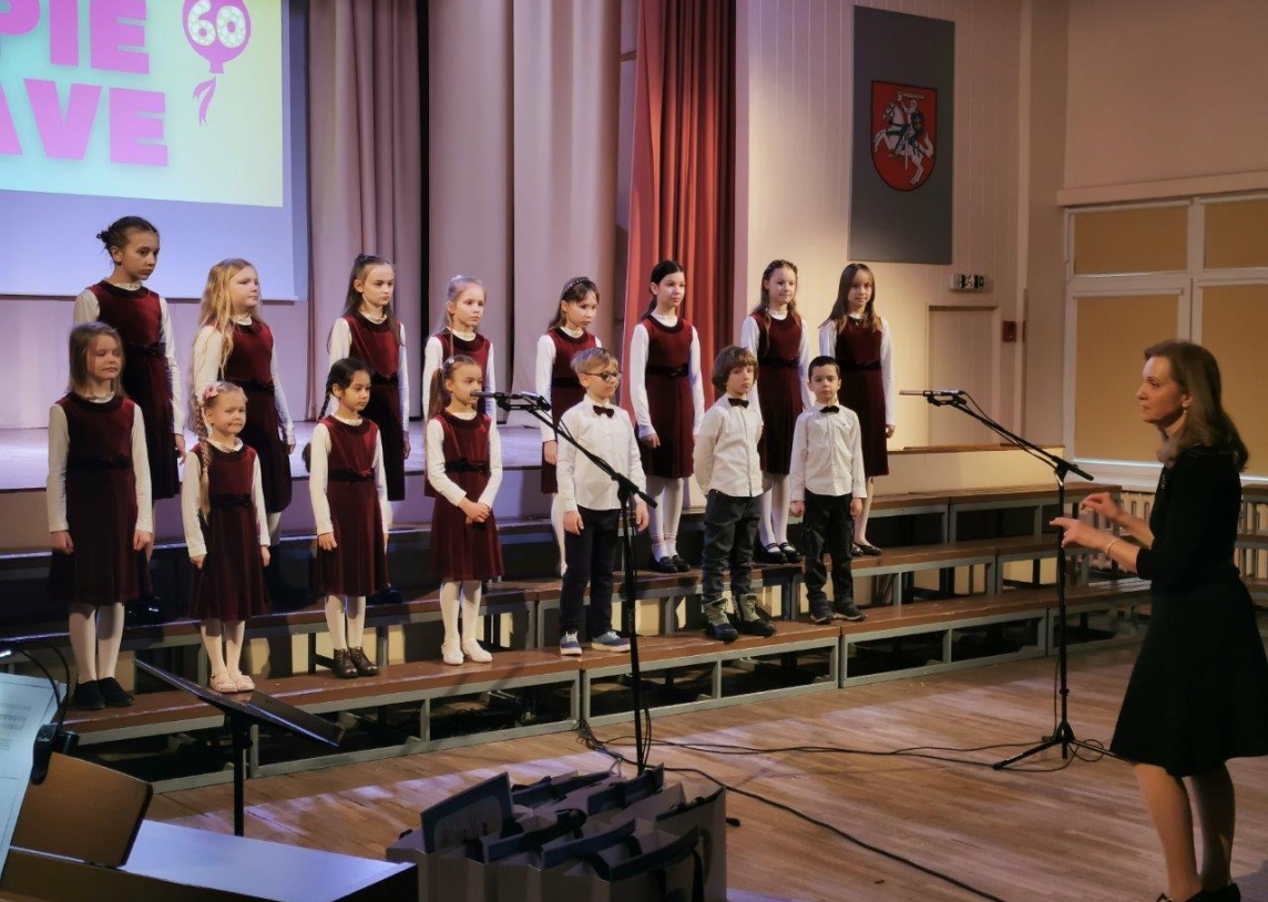 Jaunučių chorų festivalyje ,,Apie Tave"