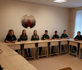 2018 m., lapkričio 5 d., į Vilniaus lietuvių namus atvyko 15 mokinių ir 1 mokytoja iš Rytų Ukrainos, Donecko ir Luhansko sričių